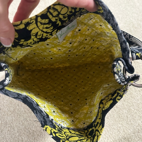 Vera Bradley Tote. Baroque pattern with diamond quilting. - Picture 5 of 6